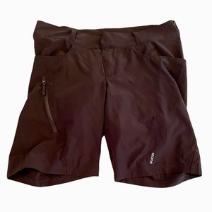 NWOT SUGOI Padded Bike Short, Medium